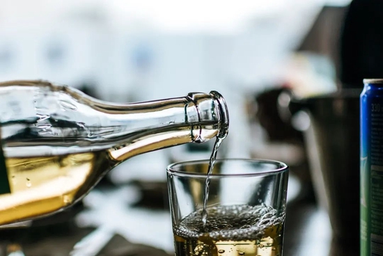 酒商經歷的春節前旺季:酒類銷售不及中秋,高端產品表現欠佳