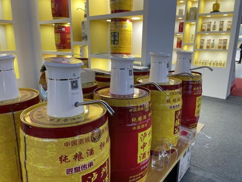 消酒樂(lè)智能售酒機(jī)空降第15屆瀘州國(guó)際酒博會(huì)