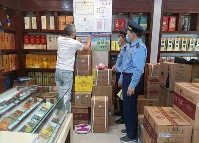 建鄴區市場監管局開展“禁止向未成年人銷售酒類商品”專項檢查